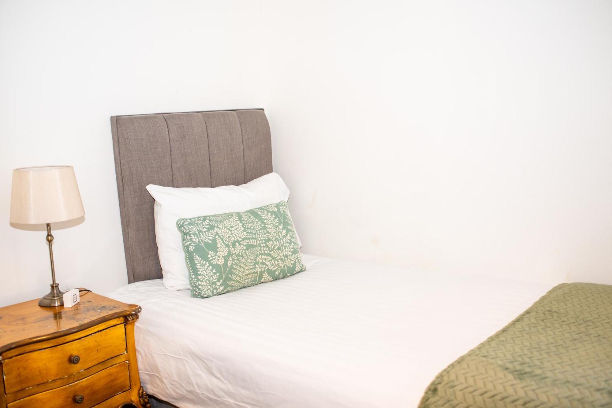The Retreat New Forest, Hinton Christchurch  Esterno foto